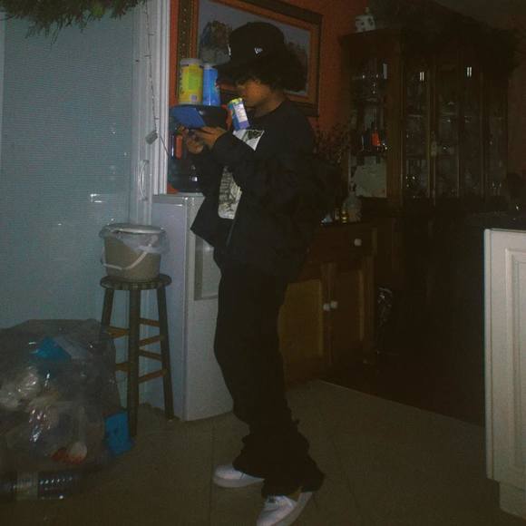 Meet your Posher, Brian - Picture 1 of 1